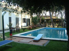  Villa Elena spiaggia a 100m   Байя Домиция 
